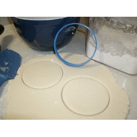 THEME OF COOKIE MONSTER MILK AND COOKIES KIDS CHARACTER SET OF 3 COOKIE CUTTERS MADE IN USA PR1507