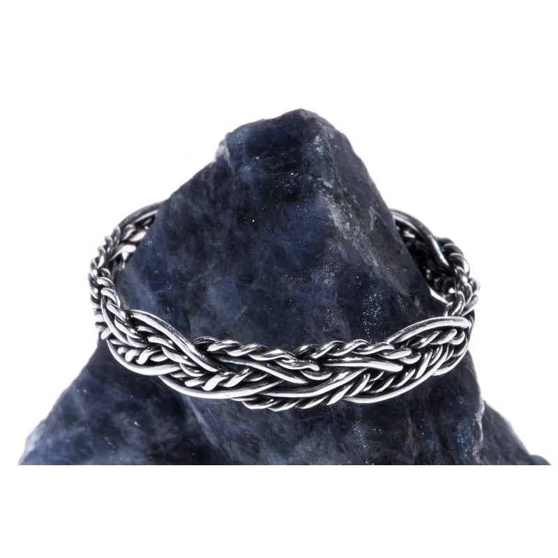 Windalf Delicate Bohemia Silver Ring RICARA 3 mm Braid Pattern