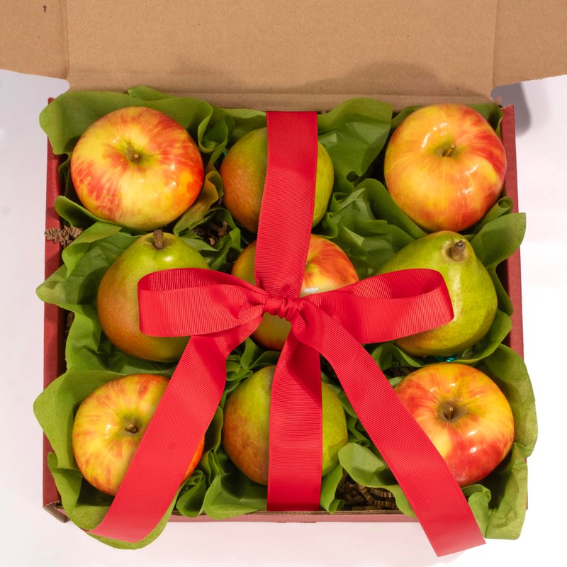 Whole Foods Organic 9 Count Apples & Pears