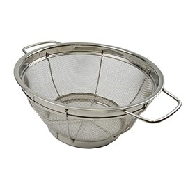 SAMMART Stainless Steel Mesh Colander with Handle - Strainer for Pasta, Noodle and Fruits (1, 25 cm)
