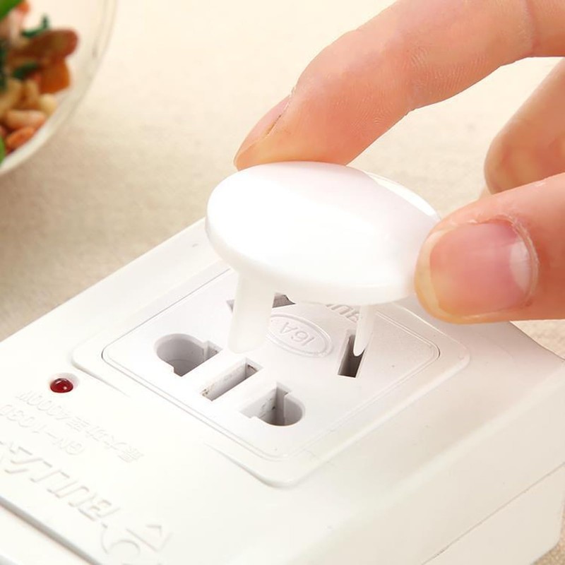 Yesmin 12 Pcs Plug Socket Cover,UK Safety Socket Cover,Power Socket