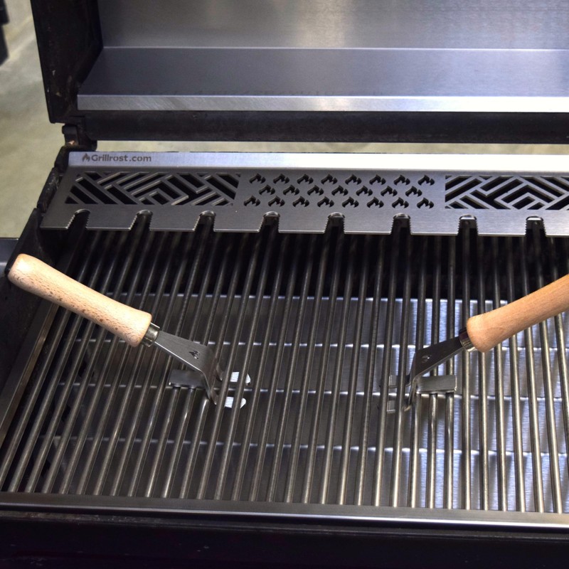 Universal handles, stainless steel grill grate lifter, removable, robust for