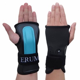 ERUMEI Impact Wrist Guards for Snowboarding, Skating, Skiing, Sport Protection (S)