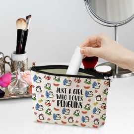 Cute Penguin Makeup Bag Penguin Gifts Penguins Party Favors Stuff Decor Funny Travel Toiletry Bag for Women Best Friends Girls Animal Penguins Lovers Daughter Sister Camping Birthday Christmas