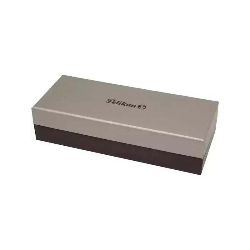 pelikan m200 fountain pen M NIB PEN box