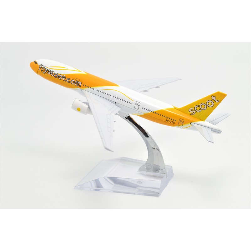 TANG DYNASTY 1/400 16 cm Scoot Scoot Airlines Boeing Aircraft