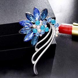 Merdia Created Crystal Brooches for Women Floral Wedding Brooch Pin | Created Crystal | Ladies Jewelry | Vintage Fashion | Brooches and Pins for Women | Flower Pins for Clothes | Dress Pin- Blue