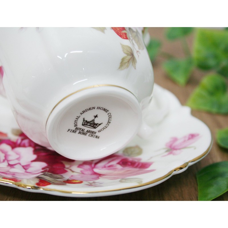 Royal Arden 37101 Bone China Cup & Saucer, Rose Pattern,