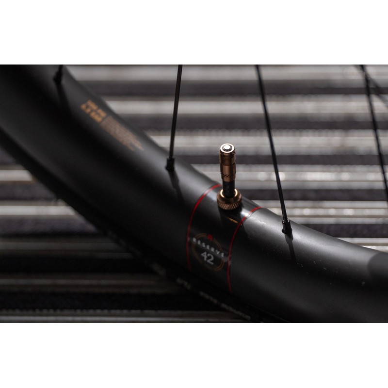 BBB BTI-165 Core Cap for Bicycles, Valve Cap, Compatible with