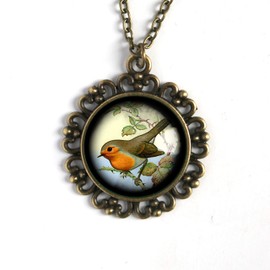 Large Spring Robin Bird Ornate Glass Cabochon Pendant Necklace With 18" Chain