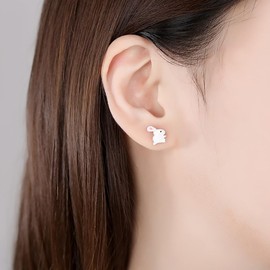Cute Rabbit Carrot Stud Earrings for Women Girls 925 Sterling Silver Asymmetric Enamel Animal Vegetable Small Pet Bunny Cartilage Tragus Earrings Dainty Tiny Piercing Jewlery Gifts Birthday