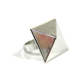 Pyramid Stud Ring Adjustable Silver Tone Glam Punk Triangle Spike RH31 Geometric Cocktail Fashion Jewelry