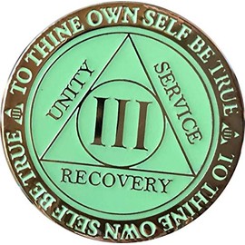 Recoverychip 3 Year AA Medallion Reflex Green Day Glow in The Dark Gold Plated Chip III