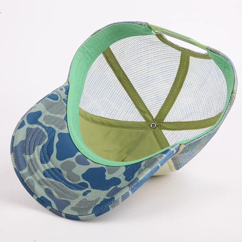 High Quality Animal Embroidery Patch Printed Logo Sports Trucker Hat