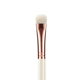 EIGSHOW Eyeshadow Brush, Professional Eye Shadow Brush with Saikoho Goat Hair, Premium Eye Makeup Brush For Blending, Smudging, Shading(E831)