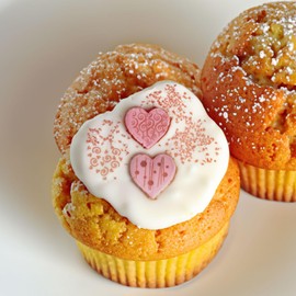 Günthart Sugar Hearts with Motif Pink and White 132 g