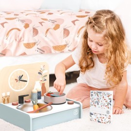 SPEEDY MONKEY Table-Set Kitchen with 8 Accessories – Portable Wooden Kitchen Toy with Stovetop, Spatula, Pan, and More – Ideal for Kids 3 Yrs+ to Cook, Serve, and Clean Up – Encourages Creative Play.