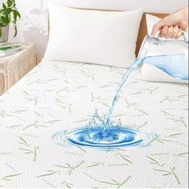 Casabella Bamboo Waterproof Mattress Protector - Soft, Breathable, Mattress Protector Double Bed, Hypoallergenic Bamboo Mattress Cover Double Bed, Deep Fitted Elastic - Double 135 x 190+30cm