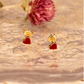 Carissima Gold Children's 9 ct Yellow Gold Red Enamel Heart 4.7 x 4.3 mm Stud Earrings