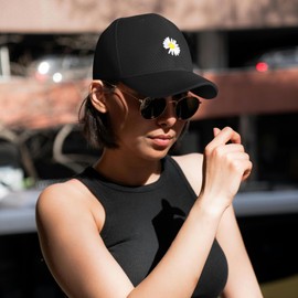 BLURBE Ladies Baseball Caps - Baseball Cap for Women, Daisy Adjustable Ladies Baseball Caps for Womens Casual Summer Outdoor Sports Dad Peaked Sun Cap UK 2023 New Black