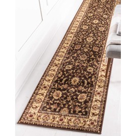 SAFAVIEH Voyage Collection Traditional Oriental Classic Intricate Design Area Rug, 2' 7" x 10' Runner, Brown/Green