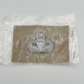US Army 1960s Vietnam Parachutist Master Jump Wings Bullion Silver Thread Patch