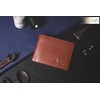 Cuero Estilo Horizontal Bifold Leather Wallet – RFID Protection, Compact