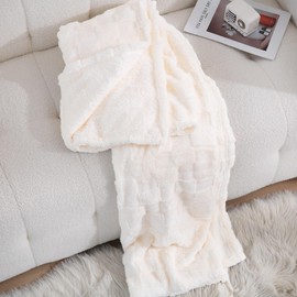 Linecooo Cream White Fleece Throw Blanket 50”×60” for Couch Sofa Bed,Super Soft Cozy Plush Microfiber Flannel Blanket with 3D Checkered Design Lightweight for Adults,Woman,Girls
