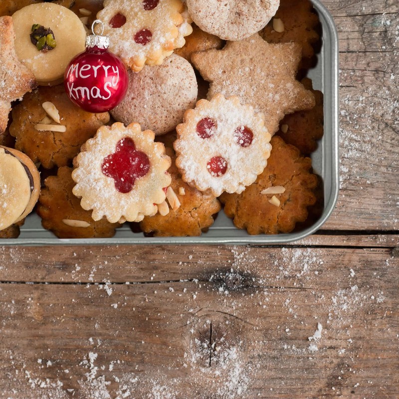 Tins Container, Metal Rectangular Tin Can,Mini Portable Box Small Storage