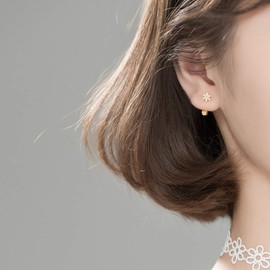 SLUYNZ 925 Sterling Silver Small Daisy Earrings Cuff for Women Teens Flower Cartilage Earrings Helix Piercing Half Hoop Earrings Ball Studs (B-Gold)