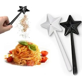 2Pcs Black and White Salt and Pepper Shaker Magic Wands, Pentagram Shape Salt Dispenser, Wand Salt and Pepper Shakers, Star Wand Salt and Pepper Shakers Refillable With Holes Kitchen Accessories，Mills