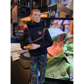 Hasbro Gi Joe Adventure Team Chest Pach 1/6 Scale