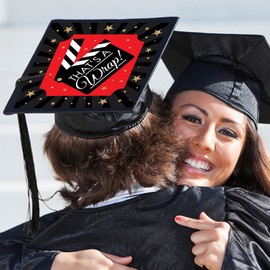 Big Dot of Happiness That’s a Wrap - Movie Graduation Cap Decorations Kit - Grad Cap Cover