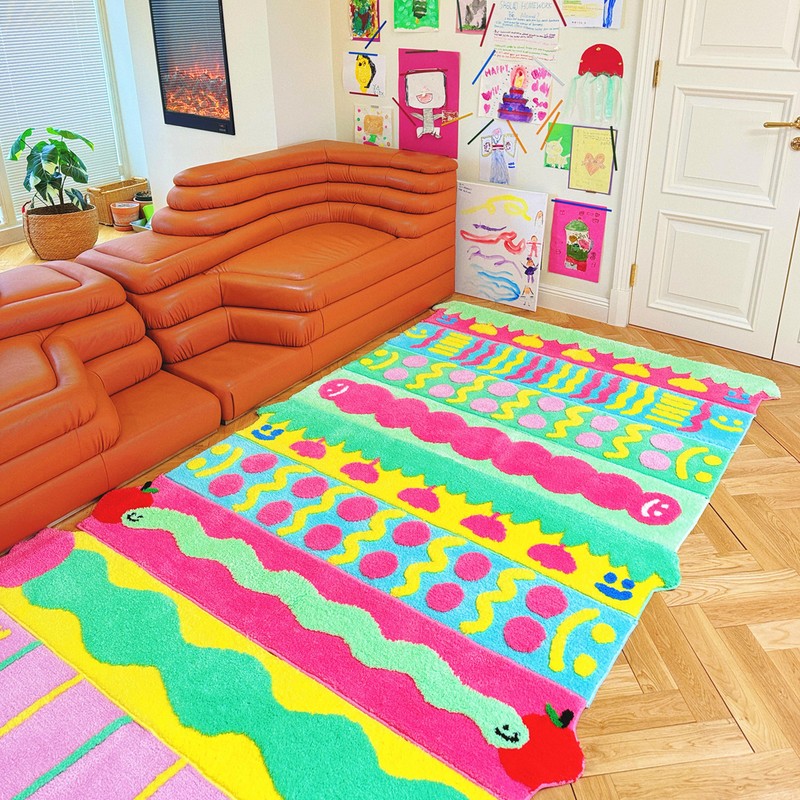 Bug & Red Apple Modular Rug Tile – Washable Anti-Slip