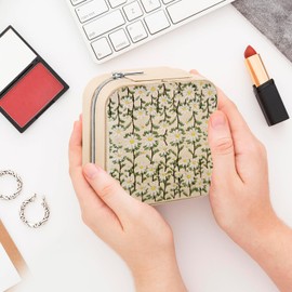Travel Jewelry Box,Embroidered Daisy Mini Jewelry Boxs for Journey Case Organizer Birthday Mothers Day Mom Gifts Nurses Day Gifts Teen Girls Trendy Stuff Modern Unique Aesthetic