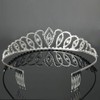 Bseash - Tiara de cristal plateado con corona de princesa,