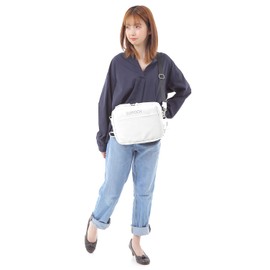 Sapurch Ring Bag, White Shoulder Bag, Easy to Use for Handicapped People, One-Handed Bag, Can Be Used Horizontally, Lightweight Bag, PVC Leather, Crossbody Bag, White, B5 Size, Handy Fan Compatible,