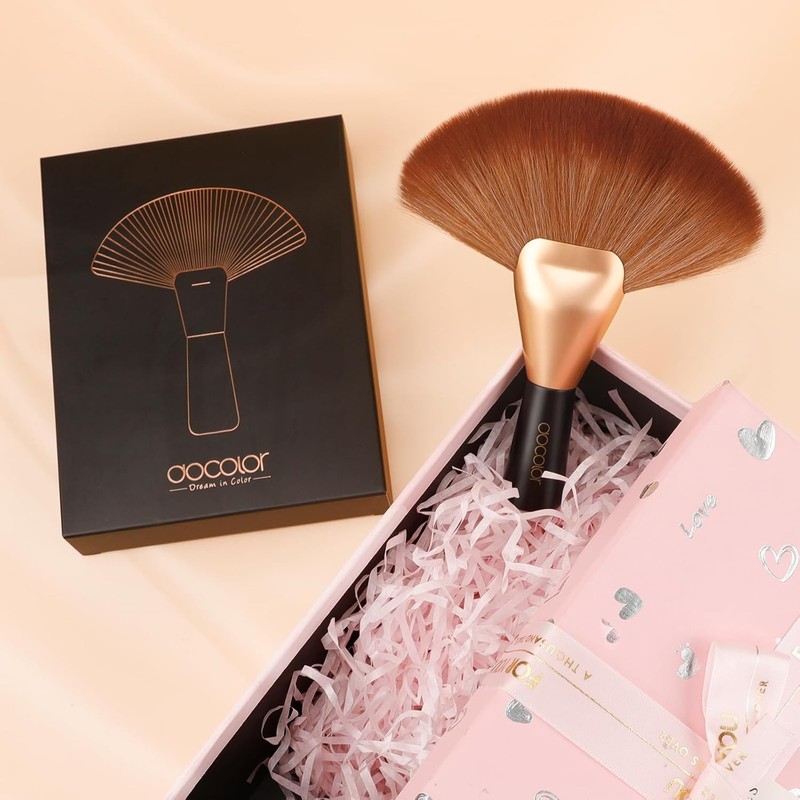 docolor Brocha Abanico Profesional para Rostro y Cuerpo, Multiusos para