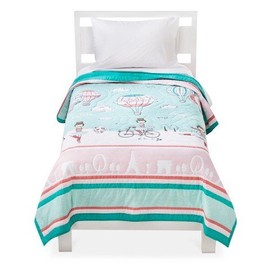 Circo Passport to Paris Quilt - Twin