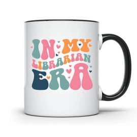 EliteGear4U RETRO IN MY LIBRARIAN ERA MUG FUNNY LIBRARIAN GIFT COLORFUL LIBRARY LOVER CUP