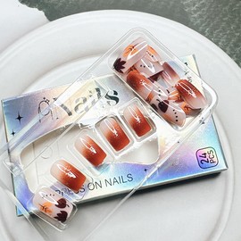 Fall Press on Nails Short Square Fake Nails with Maple Leaf Designs Stick on Nails Full Cover Thanksgiving Acrylic Nails Autumn Maple Leaves Nails Press ons Brown False Nails for Women Girls 24Pcs
