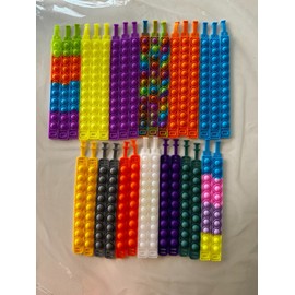 Cando 32 Pcs Pop Bracelet Bubble Fidget Toys for Party Favors, Stress Relief Wristband
