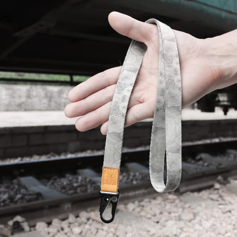 TOOLIN Cool Lanyards,Neck Lanyards for Keys,Wallets Holders,Key Chain Holder (G-Desgin)