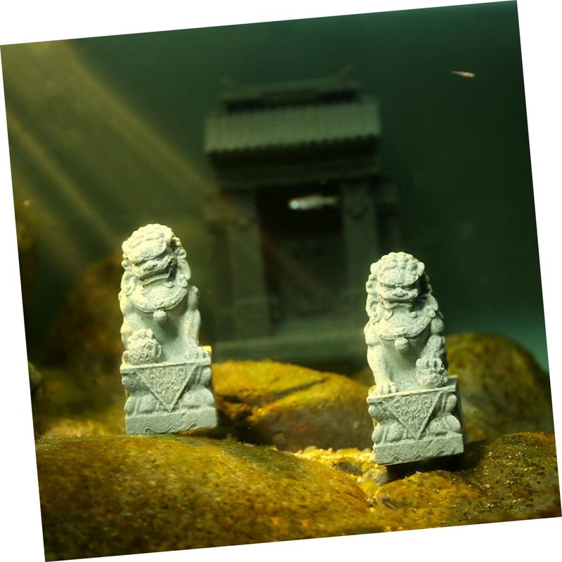 Cabilock 1pair Mini Chinese Lion Statues Lifelike Decor Elegant Desktop