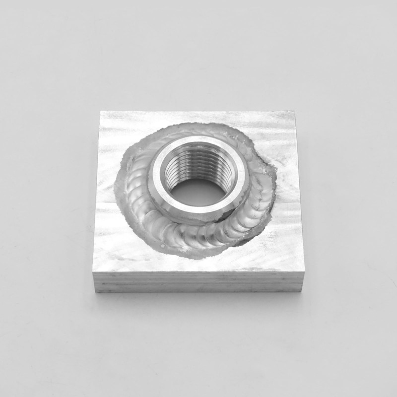 AC PERFORMANCE Aluminum 1/4 NPT Female Weld on Bung, 1/4"