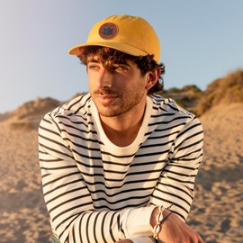 MBAIYO 30pcs Blank PU Leather Hat Patches, Adhesive Round Laserable Repair Patches for Hat Jackets Custom Leatherette Fabric Repair Sew Laser Supplies(Yellow line)