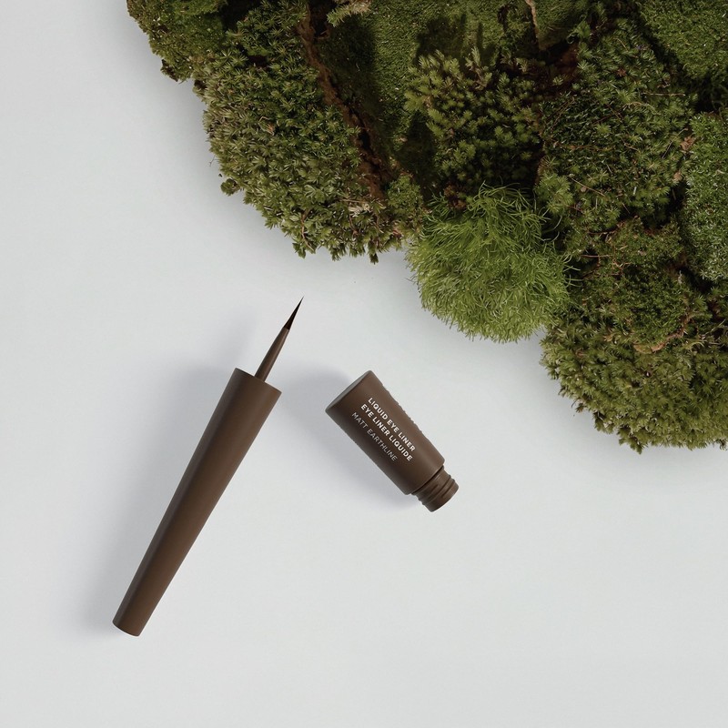 ANNEMARIE BÖRLIND Liquid Eyeliner Matt Earthline Dark Brown 2.5 ml