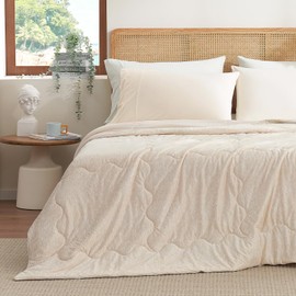 Snuggle Sac Queen Cooling Blanket Beige, Q-Max 0.4 Soft Cooling Comforters for Hot Sleepers, All Season Reversible Bedding Comforter Queen Size, 90x90 inches, Beige