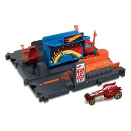Hot Wheels City Pista de Juguete Lugares Favoritos Sorpresa Incluye 1 vehículo para niños de 4 años en adelante                                       