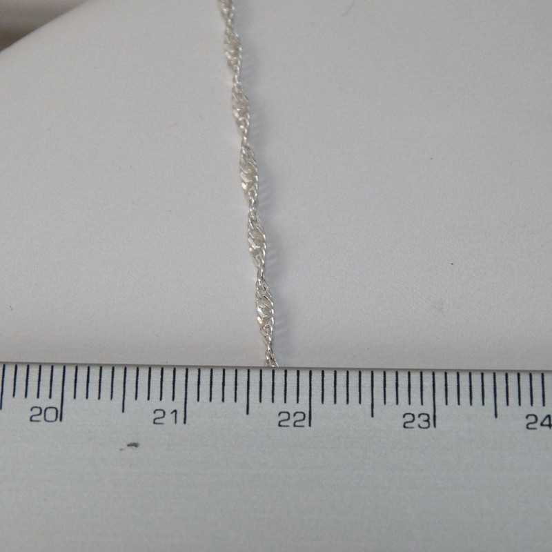 FashionJunkie4Life Italian 925 Sterling Silver 1.5mm Serpentine Rope Chain -